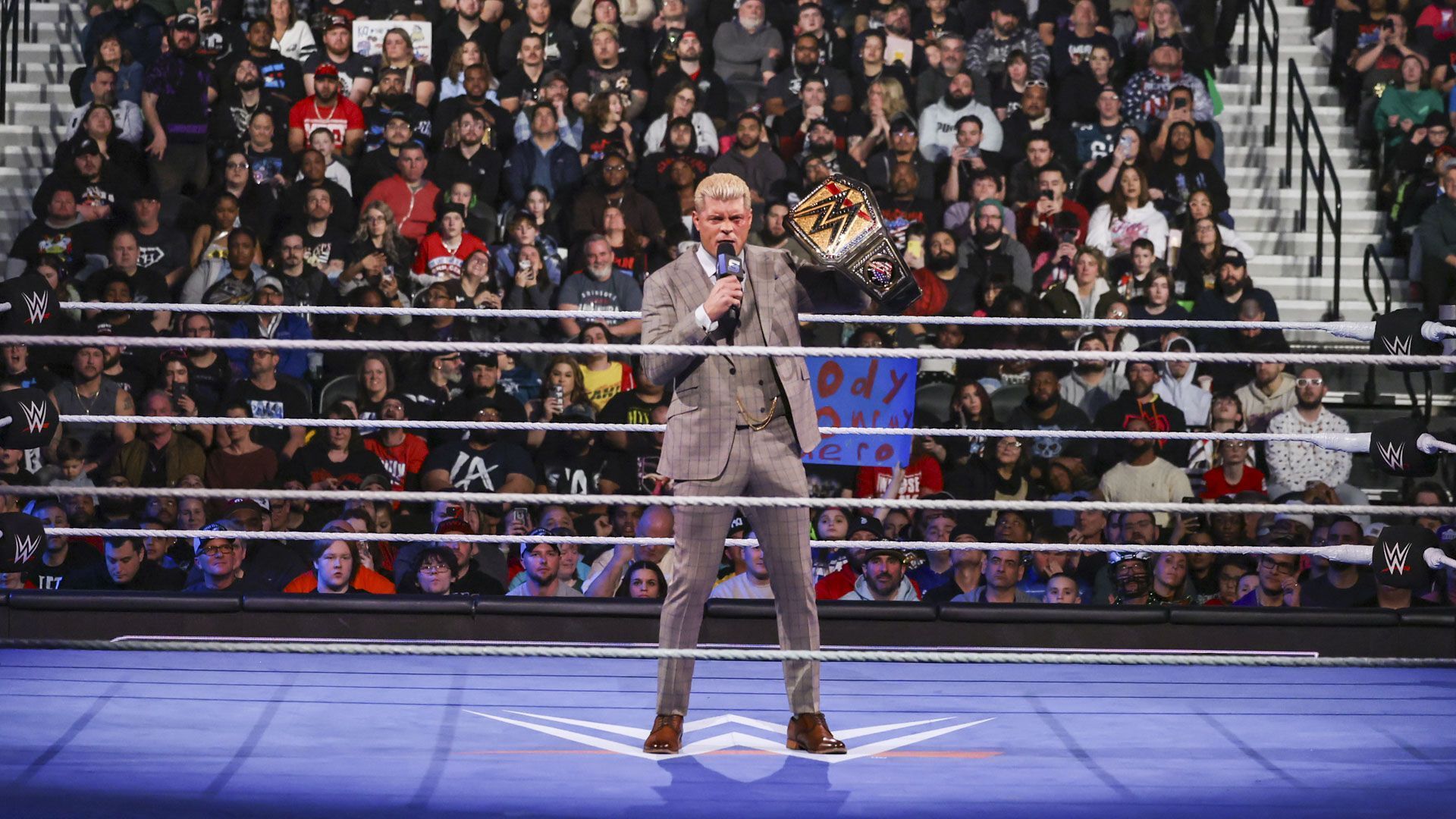 Cody Rhodes with the Undisputed WWE Championship on SmackDown