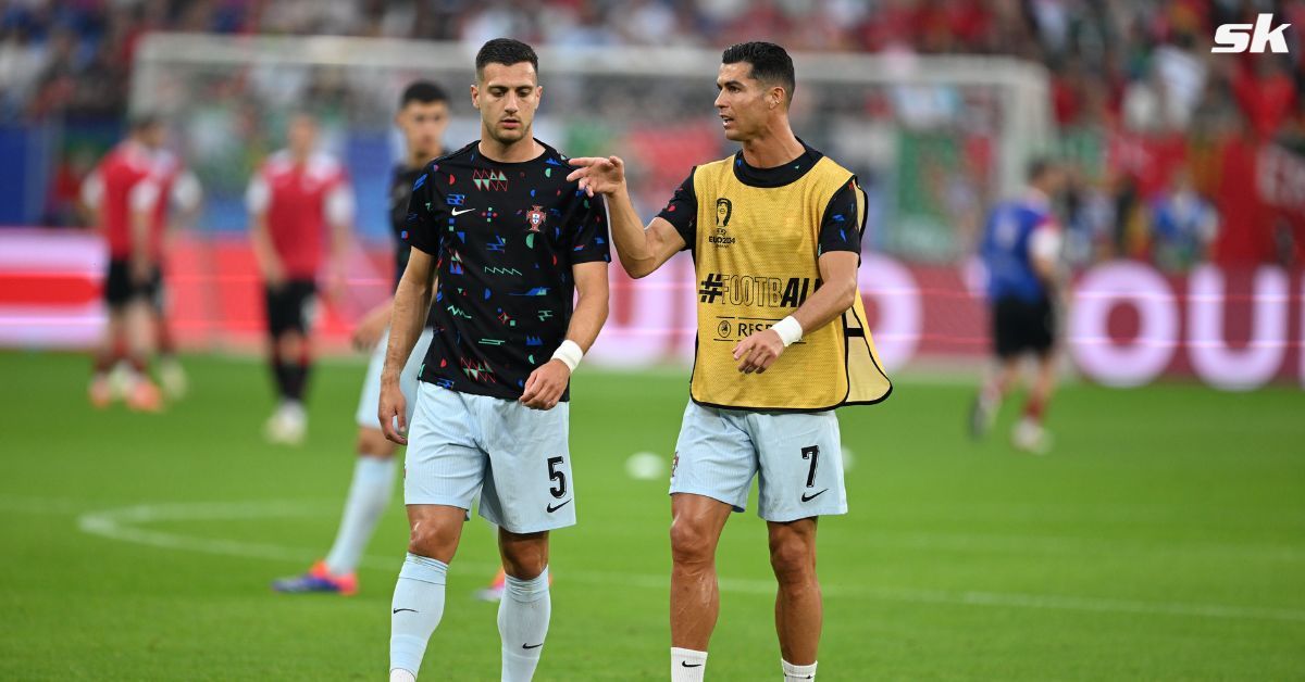 L to R: Diogo Dalot and Cristiano Ronaldo (Image via Getty)