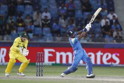 “Maarne bass chakke hi jaa raha” - Virat Kohli’s hilarious reaction to Hardik Pandya’s dismissal in IND vs AUS 2025 Champions Trophy semifinal [Watch]