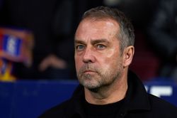 Barcelona Transfer News Roundup: Manchester United offer €70m for LaLiga ace, Atletico Madrid eyeing Inigo Martinez, and more - March 18, 2025