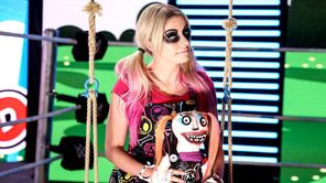"Creepy and weird" - Former WWE star describes high-profile match at SummerSlam against Alexa Bliss