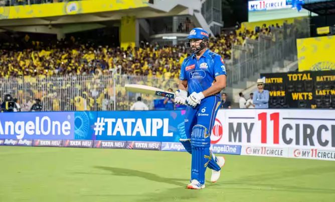 Rohit Sharma and other MI stars enjoy water sports in Jamnagar ahead of GT vs MI IPL 2025 match [Watch]