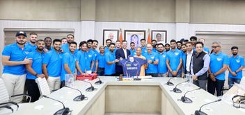 LSG contingent meets Uttar Pradesh Chief Minister Yogi Adityanath ahead of IPL 2025