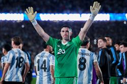 "I'd take them out" - Emi Martinez warns English youngsters, tells them what to do if they want to become successful like Argentina