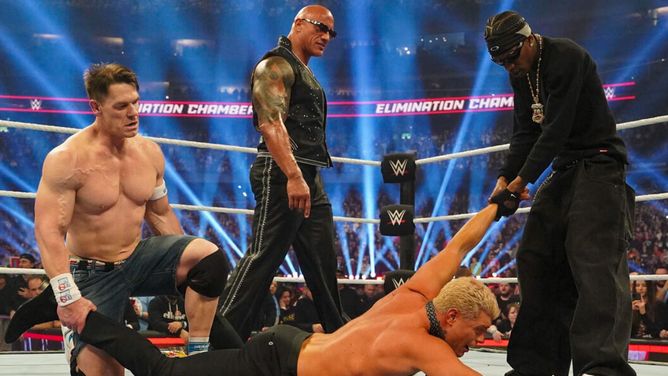 40-year-old WWE star has a controversial opinion on Cody Rhodes getting punched by Travis Scott