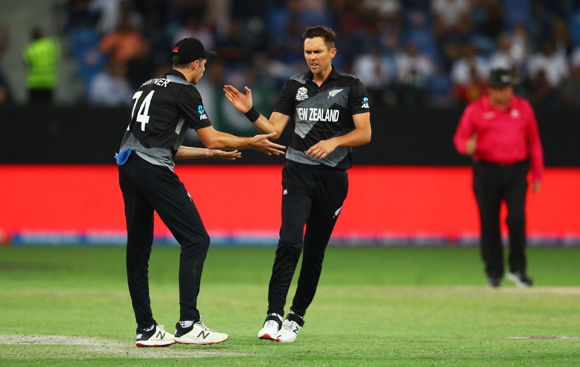 Mitchell Santner (left) and Trent Boult are among the experienced players in the Mumbai Indians&#039; IPL 2025 squad. [P/C: Getty]