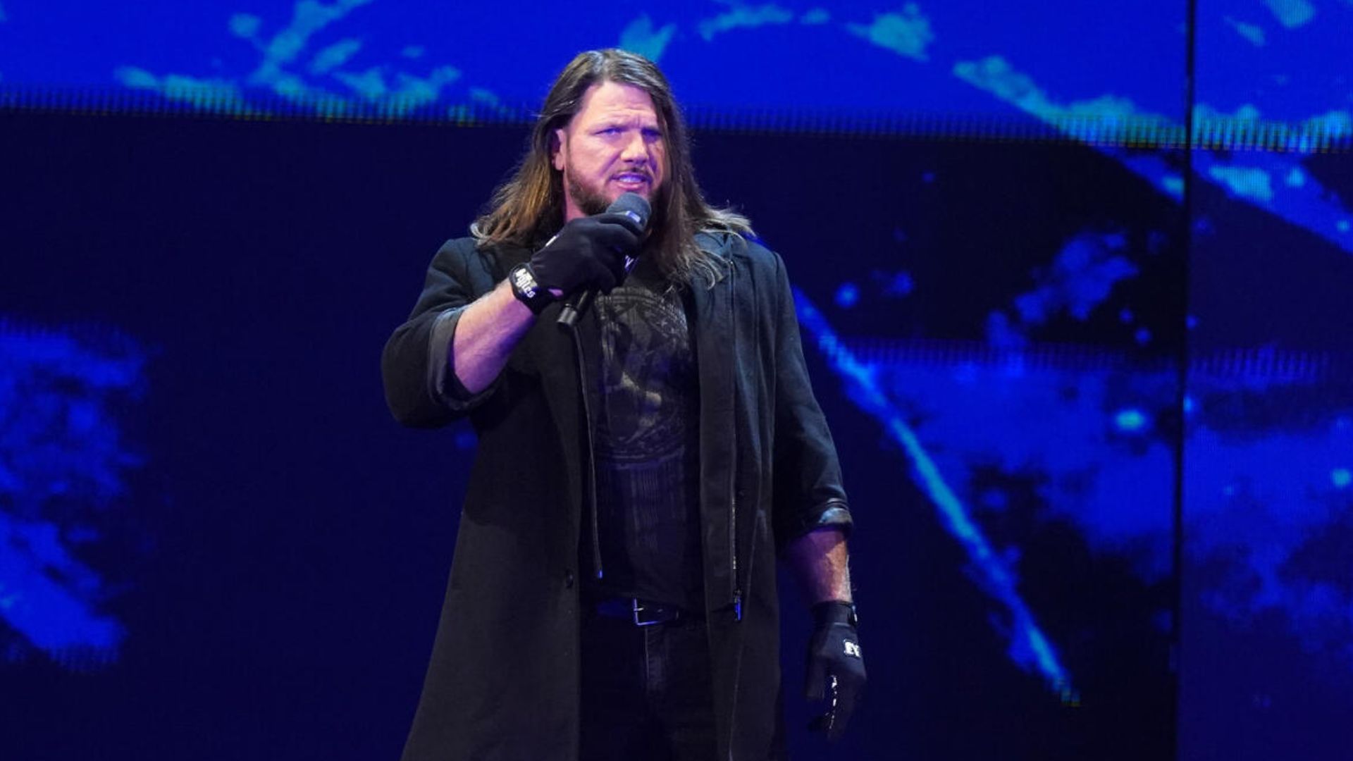 AJ Styles recently moved to WWE RAW! [Image credit: WWE.com]