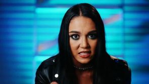 Roxanne Perez calls out male WWE star