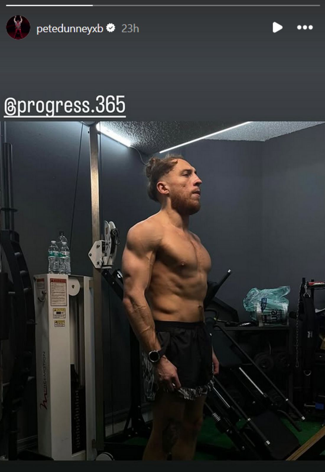 Pete Dunne shows off body transformation [Photo Credit: Screenshot of Dunne&#039;s Instagram story]