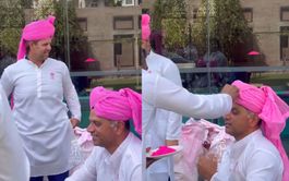 Rahul Dravid wears traditional Rajasthani attire during Holi celebrations ahead of IPL 2025 [Watch]