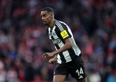 "He’s one they will look to move on" - Ex-Manchester United scout claims Liverpool are keen on selling star player amid Alexander Isak rumors