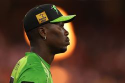 3 GT players who might be benched throughout IPL 2025 ft. Sherfane Rutherford