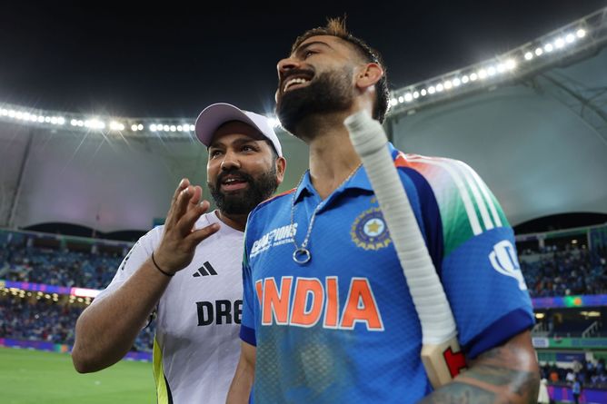 "Would be thinking no different from Rohit and Virat fans" - Sanjay Manjrekar's blunt statement on star duo's Test form after 2025 Champions Trophy