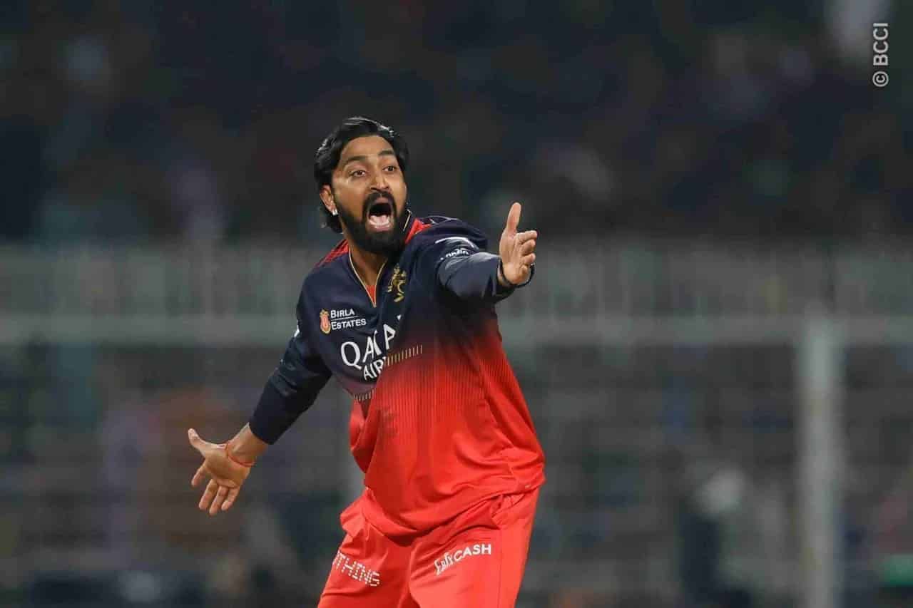 Krunal Pandya took 3 wickets for RCB (Image: IPLT20.com/BCCI)