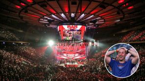 Major WWE title to change hands next week on Monday Night RAW ahead of WrestleMania 41? Exploring the chances
