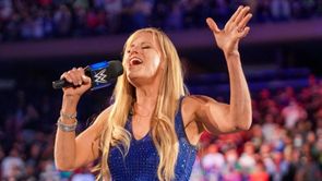 New WWE SmackDown announcer confirmed; Lilian Garcia officially replaced