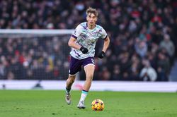 “He did it for so long" - Dean Huijsen names ex-Liverpool defender as the most underrated PL center-back of all time
