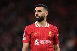 "Overall he was annihilated, as in the first leg, by Nuno Mendes" - French media slam Mo Salah for showing in Liverpool's loss to PSG