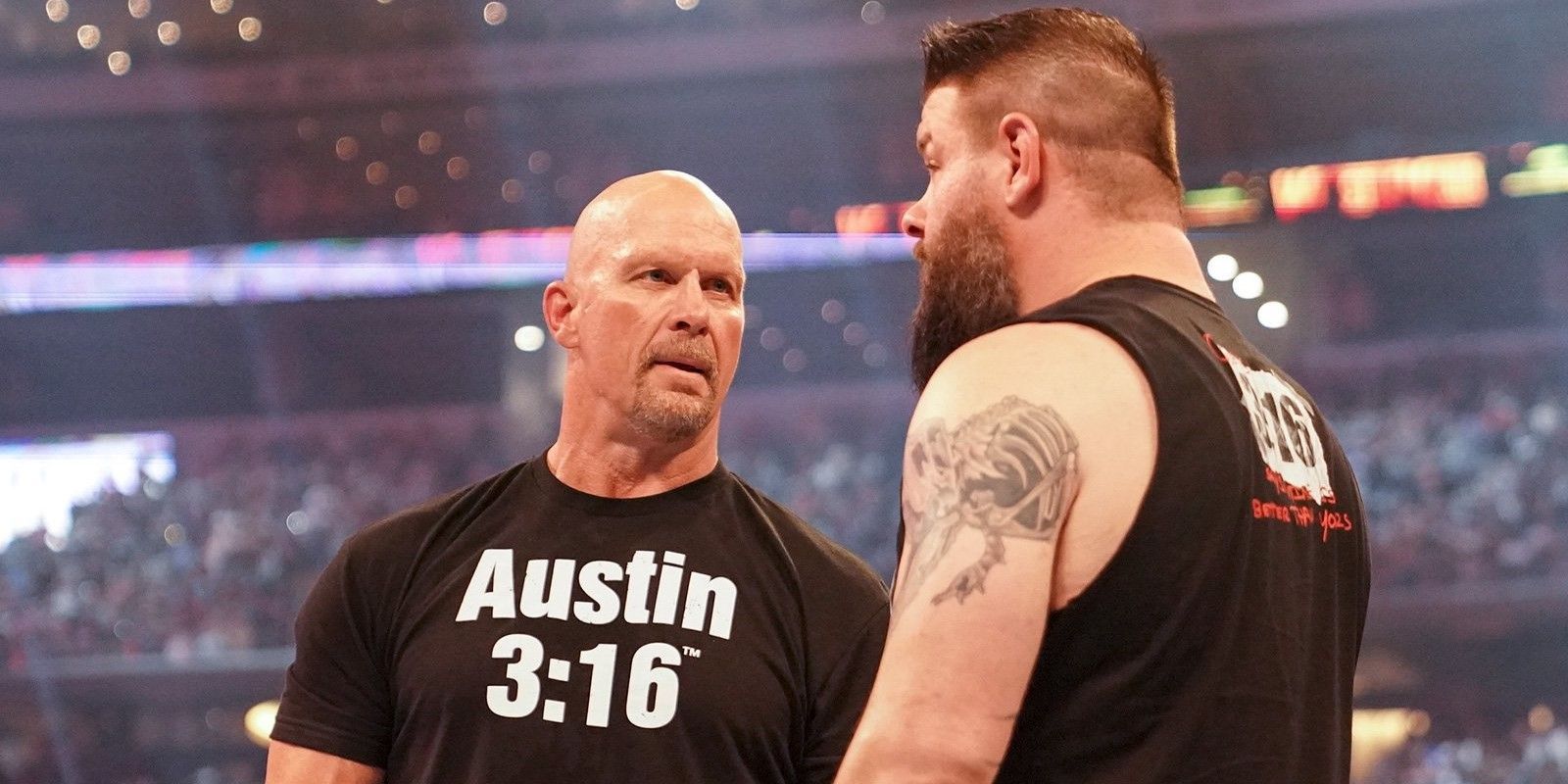 Stone Cold Steve Austin returned at WrestleMania 38 (Image via WWE.com)