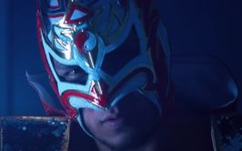 [WATCH] Dragon Lee accidentally unmasked in shocking moment on RAW
