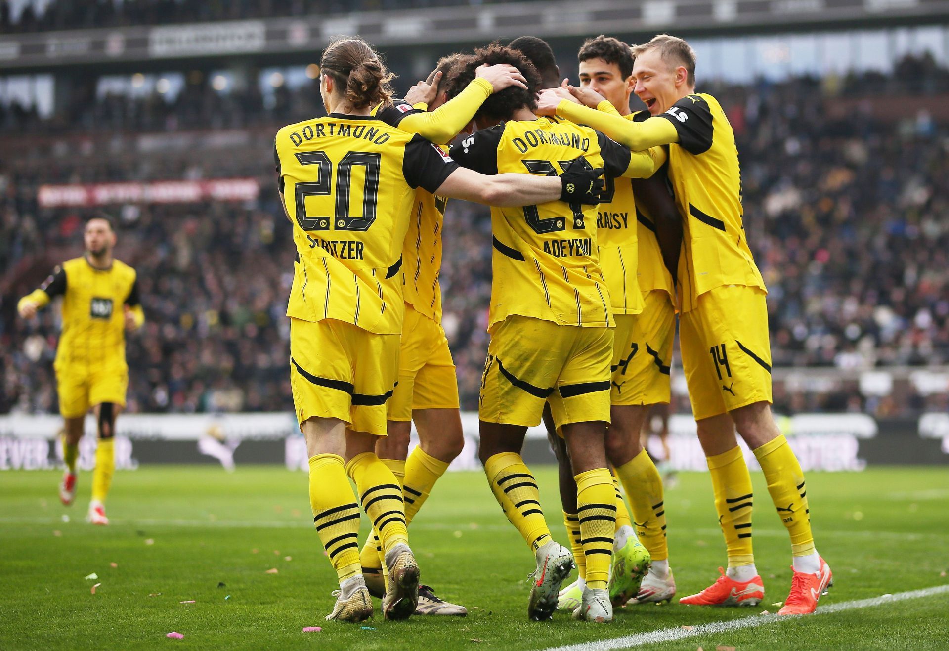 FC St. Pauli 1910 v Borussia Dortmund - Bundesliga - Source: Getty