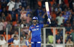 Suryakumar Yadav gives hilarious reaction to Vignesh Puthur thanking him after CSK vs MI IPL 2025 match [Watch]