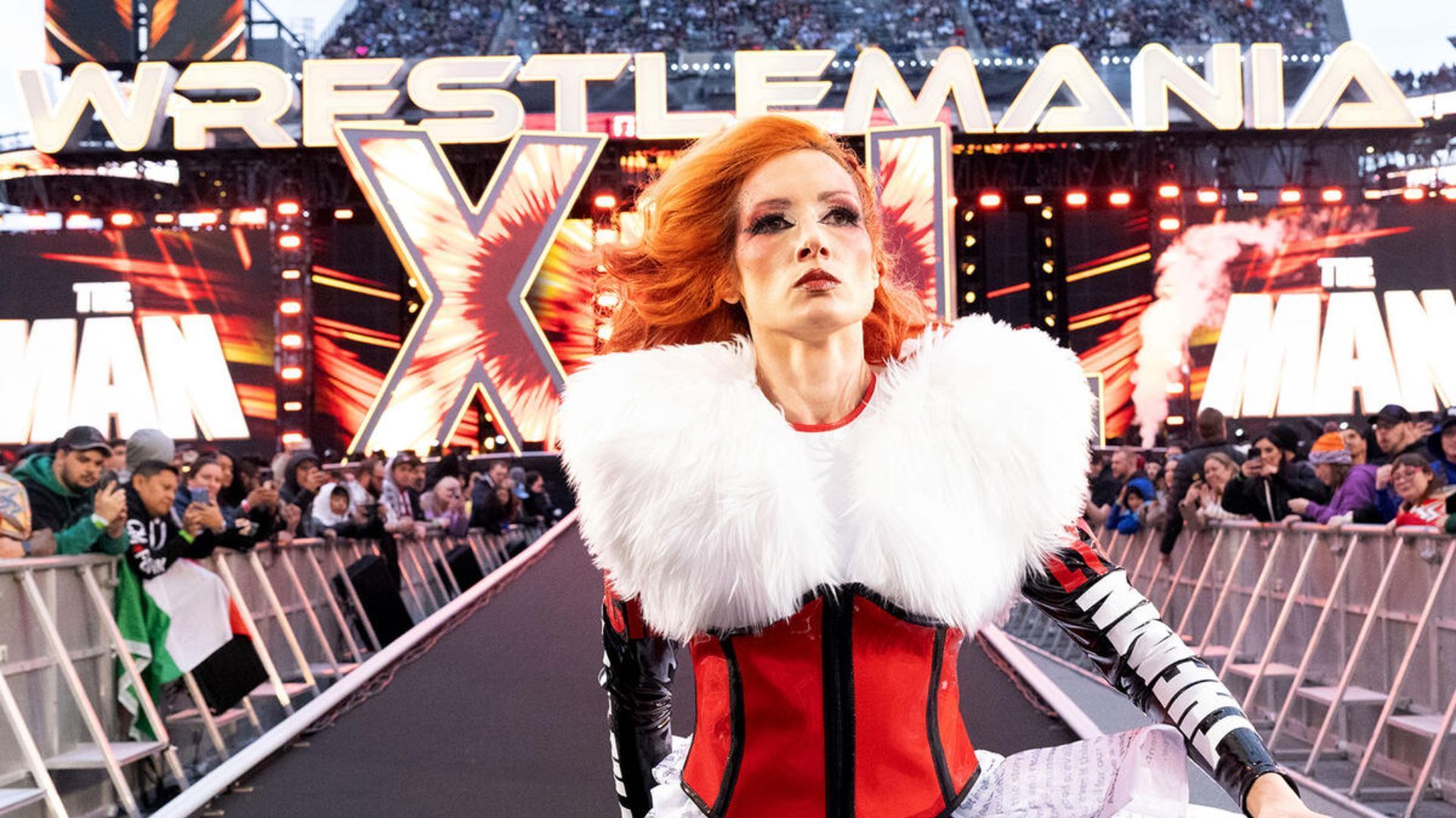 Becky Lynch heading to the ring at WrestleMania 40. (Photo: WWE.com)