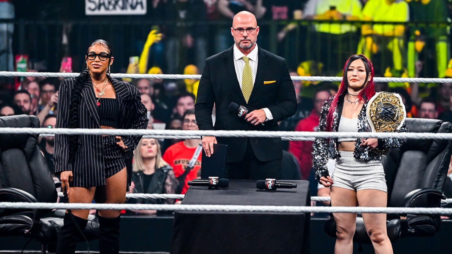 Bianca Belair and IYO SKY share the ring on WWE RAW (Image via WWE.com)