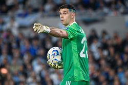 Emi Martinez explains what must happen in 2026 FIFA World Cup for him to retire from Argentina national team