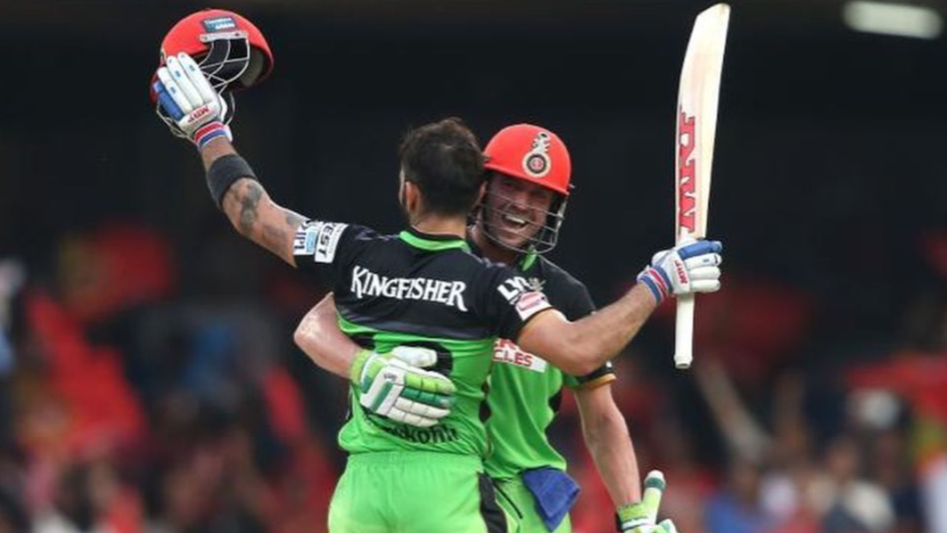 Virat Kohli and AB de Villiers batting during an IPL match against Gujarat Lions in 2016 (Image Credits: Ab de Villiers/IG)