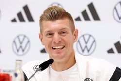 Former Real Madrid star Toni Kroos on the verge of returning to football seven months after retirement: Reports