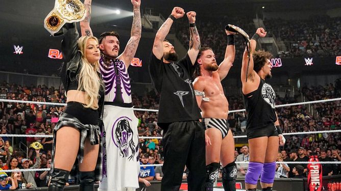3-time WWE champion to help The Judgment Day in a shocking twist at WrestleMania 41? Possibility explored