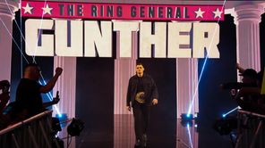 WWE Hall of Famer reacts to Gunther's words about Vince McMahon (Exclusive)