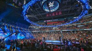 Historic champion set to lose WWE title on SmackDown after WrestleMania? Chances analyzed