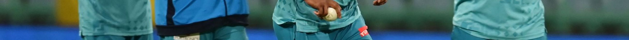 Is Mayank Yadav playing today's LSG vs DC IPL 2025 match?