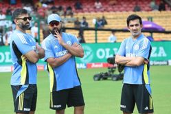 "Was it only Abhishek Nayar's mistake?" - Aakash Chopra on Virat Kohli, Rohit Sharma and other Indian players' batting issues