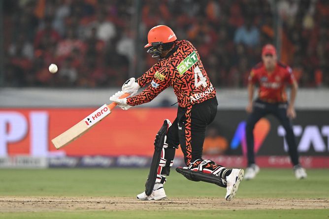 PBKS’ elation turns into agony as Abhishek Sharma is caught off a no ball in IPL 2025 match against SRH [Watch]