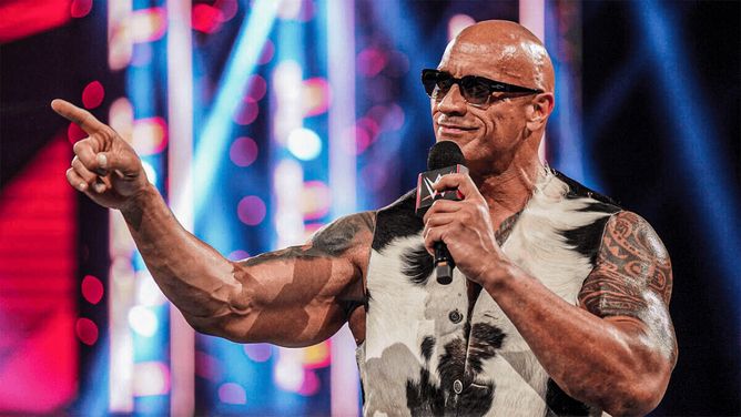 5-time WWE World Champion could be in cahoots with The Rock