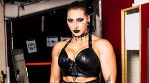 Former WWE executive unearths unseen footage of Rhea Ripley; gives honest thoughts on the WWE RAW star