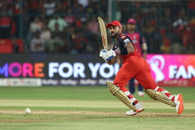 IPL 2025: Predicting 3 players who could score the most runs in today’s DC vs RCB match ft. Virat Kohli