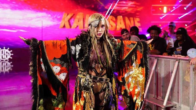 Kairi Sane spotted looking unrecognizable amid WWE hiatus