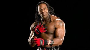 Vince Russo reacts to controversy between Booker T and current AEW star (Exclusive)