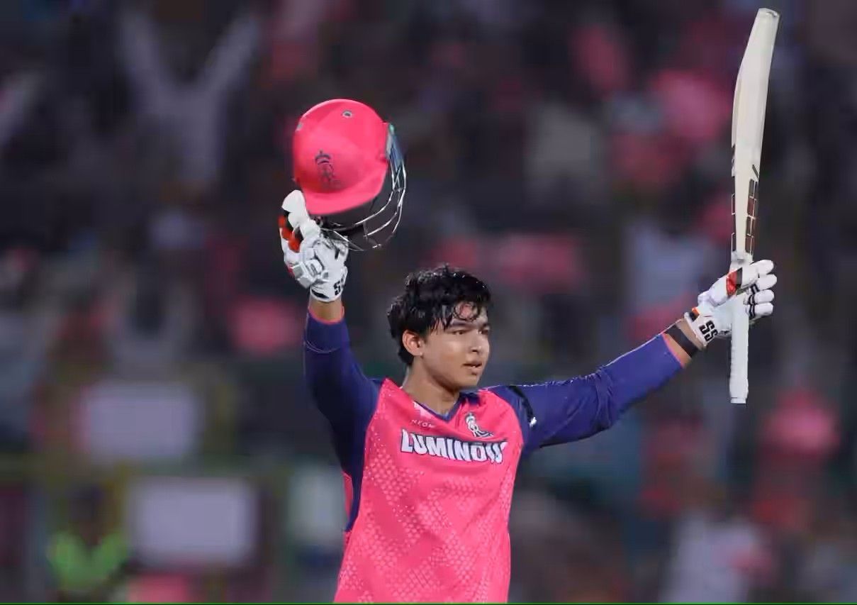 वैभव सूर्यवंशी ने लगाया शानदार शतक (Photo Credit - IPLT20.COM)
