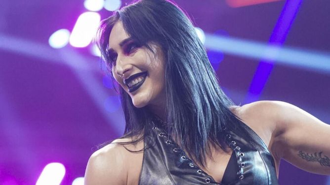 Rhea Ripley flips off with ruthless message following major WWE reveal