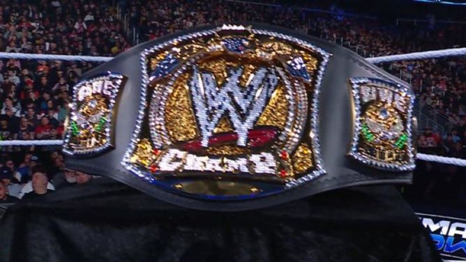 WWE brings back the spinner belt on SmackDown