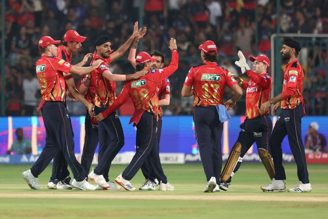 Marco Jansen takes an excellent catch running back to dismiss Virat Kohli for 1 in RCB vs PBKS IPL 2025 clash [Watch]
