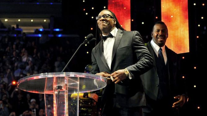 Booker T gains the support of ex-WWE star after recent conflict (Exclusive)