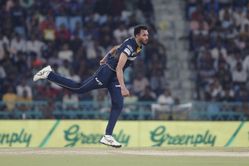 IPL 2025: Predicting 3 players who could pick up the most wickets in today’s DC vs GT match ft. Prasidh Krishna