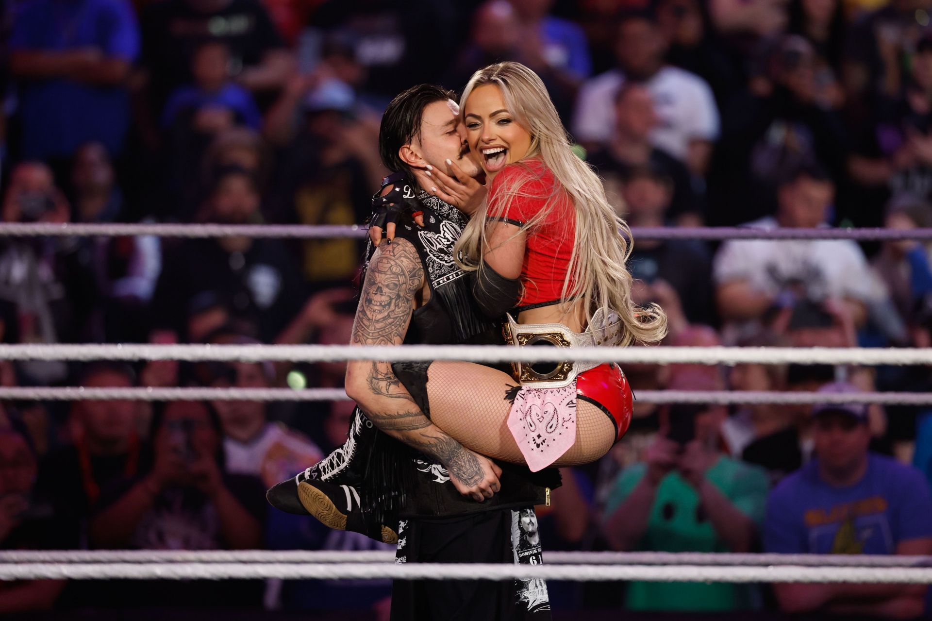 Monday Night RAW - Source: Getty