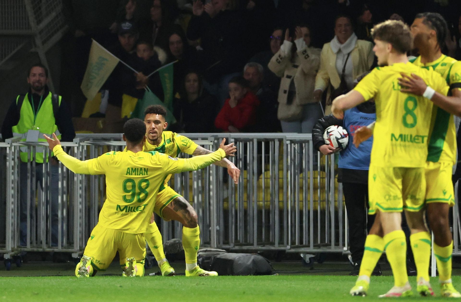 FC Nantes v Paris Saint-Germain - Ligue 1 McDonald